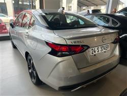 نيسان فيرسا